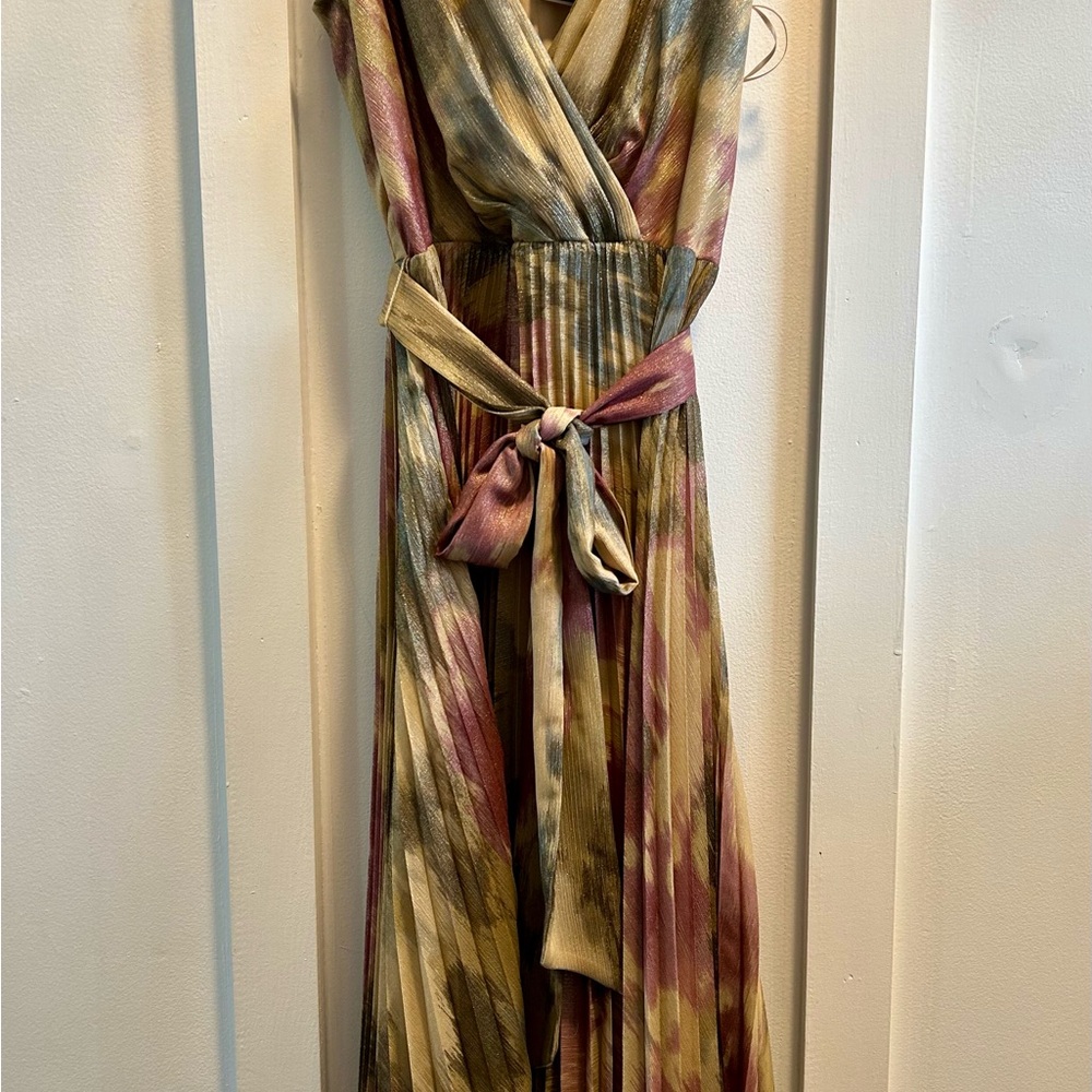 Ralph Lauren Pink and Gold Sleeveless V-Neck Midi Sundress
